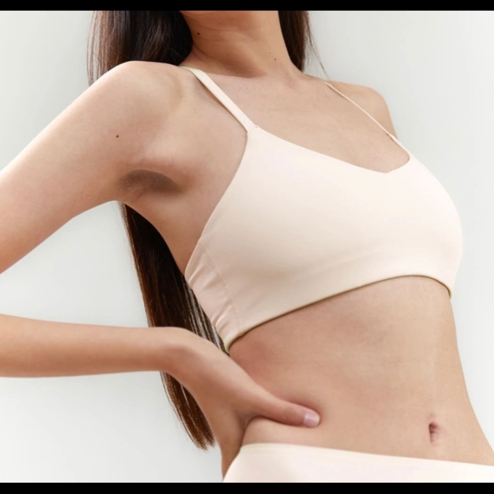 Girlfriend Shell Cami Bralette